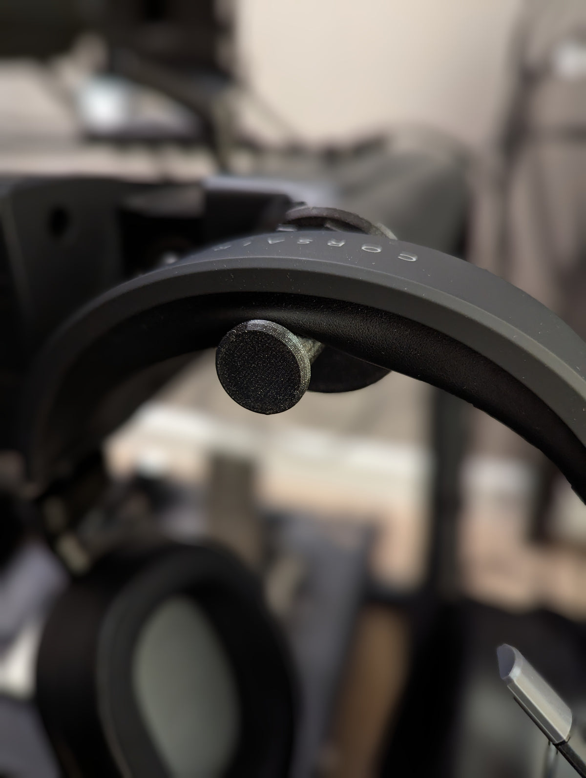 Trak Racer TR8 Pro/TRX Compatible Headset Holder